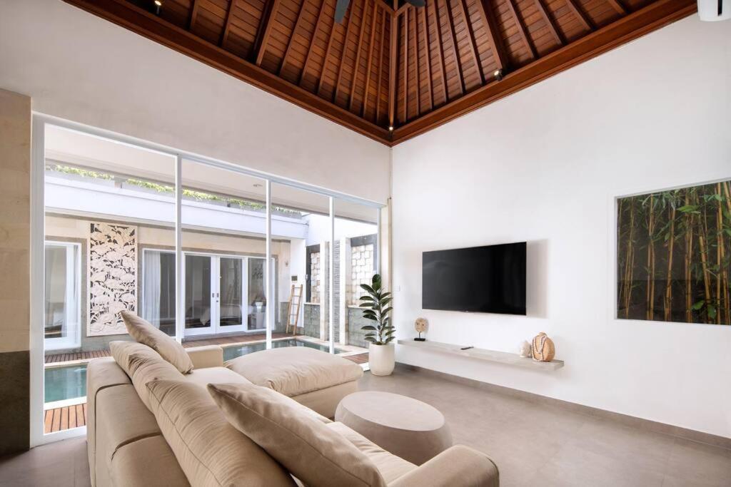 Bella Rose Villa Canggu