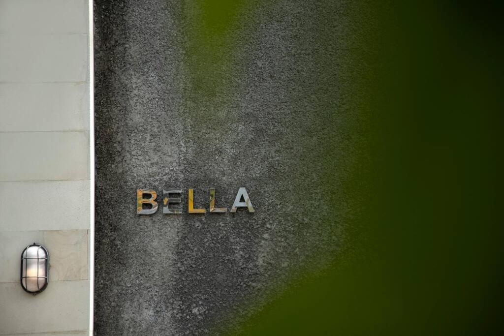 Bella Rose *